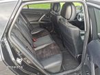 Toyota Avensis 1.8 Premium - 14