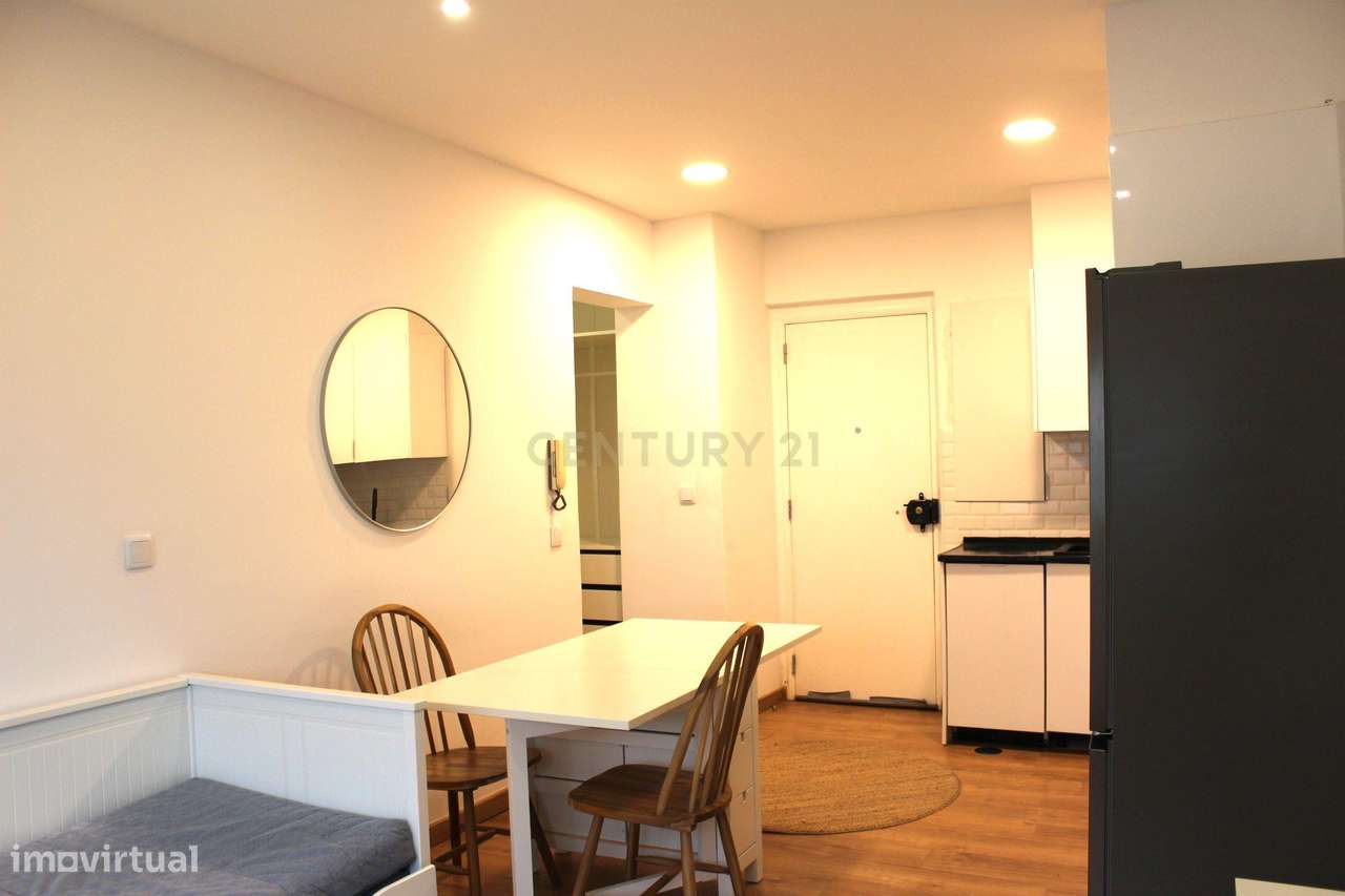 T0 Remodelado na Reboleira - Grande imagem: 3/20