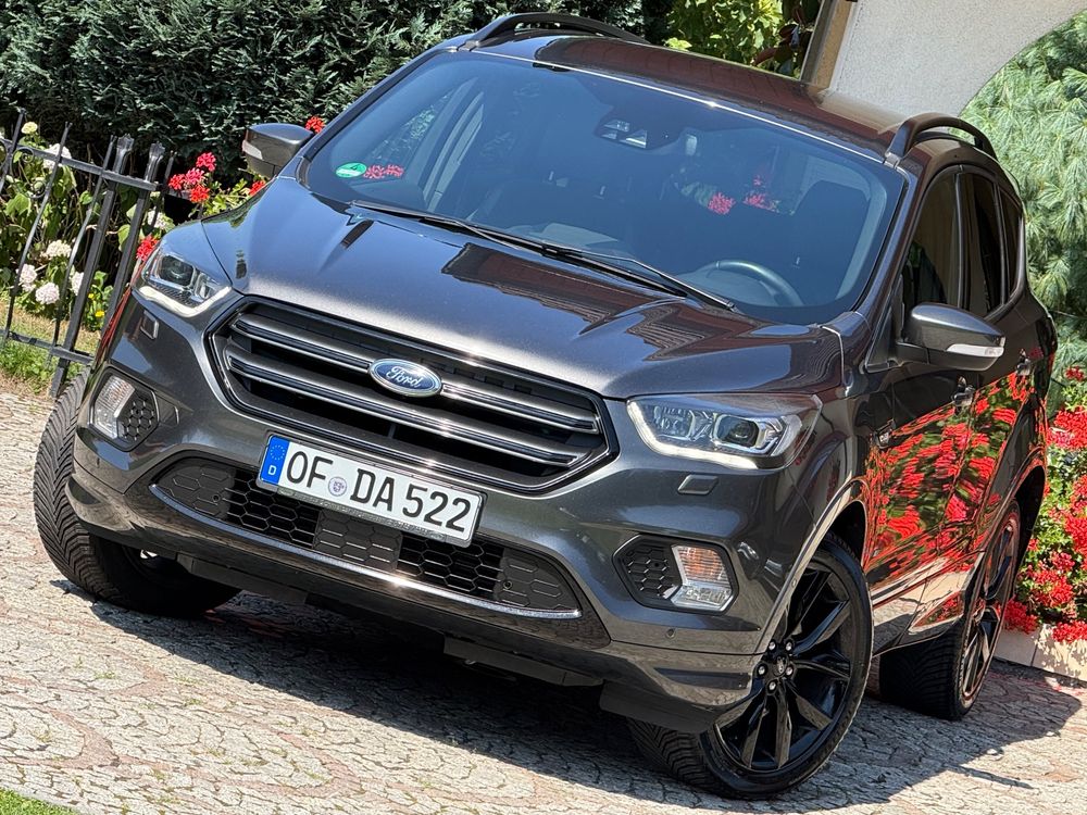 Ford Kuga II (2012-) 2.0 TDCi AWD ST-Line Black 2019