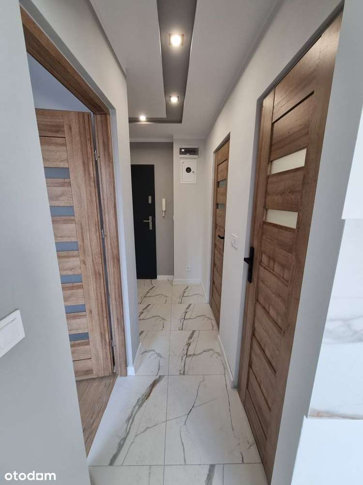 dwa pokoje, balkon, po generalnym remoncie, Kalwar-0