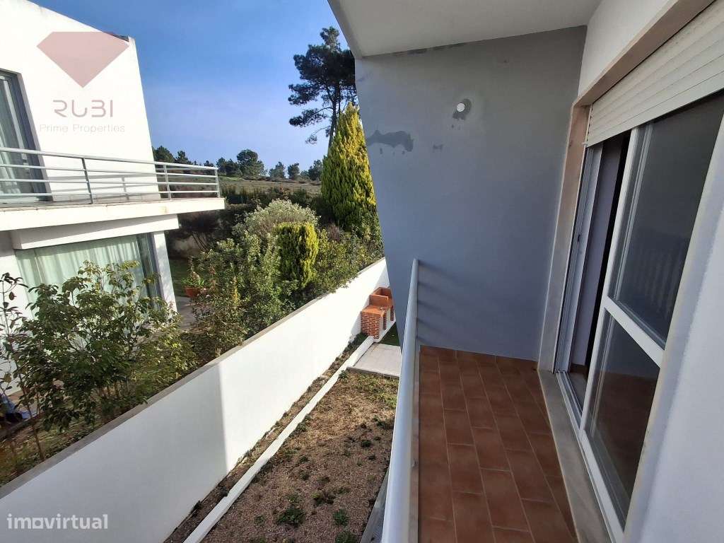 Moradia T4 à venda na Cotovia - Sesimbra-9