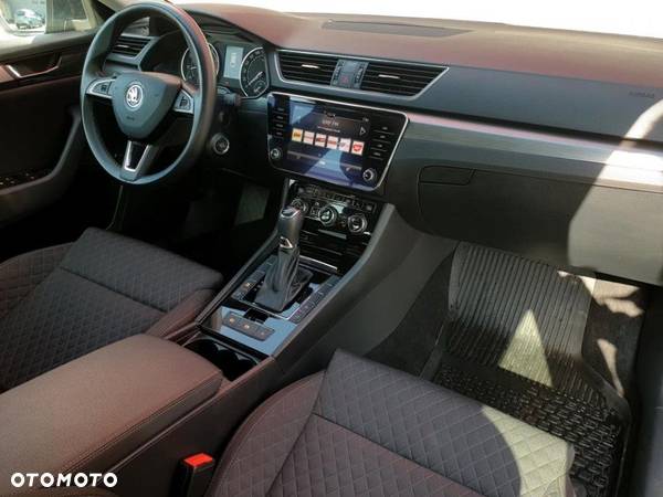 Skoda Superb - 11