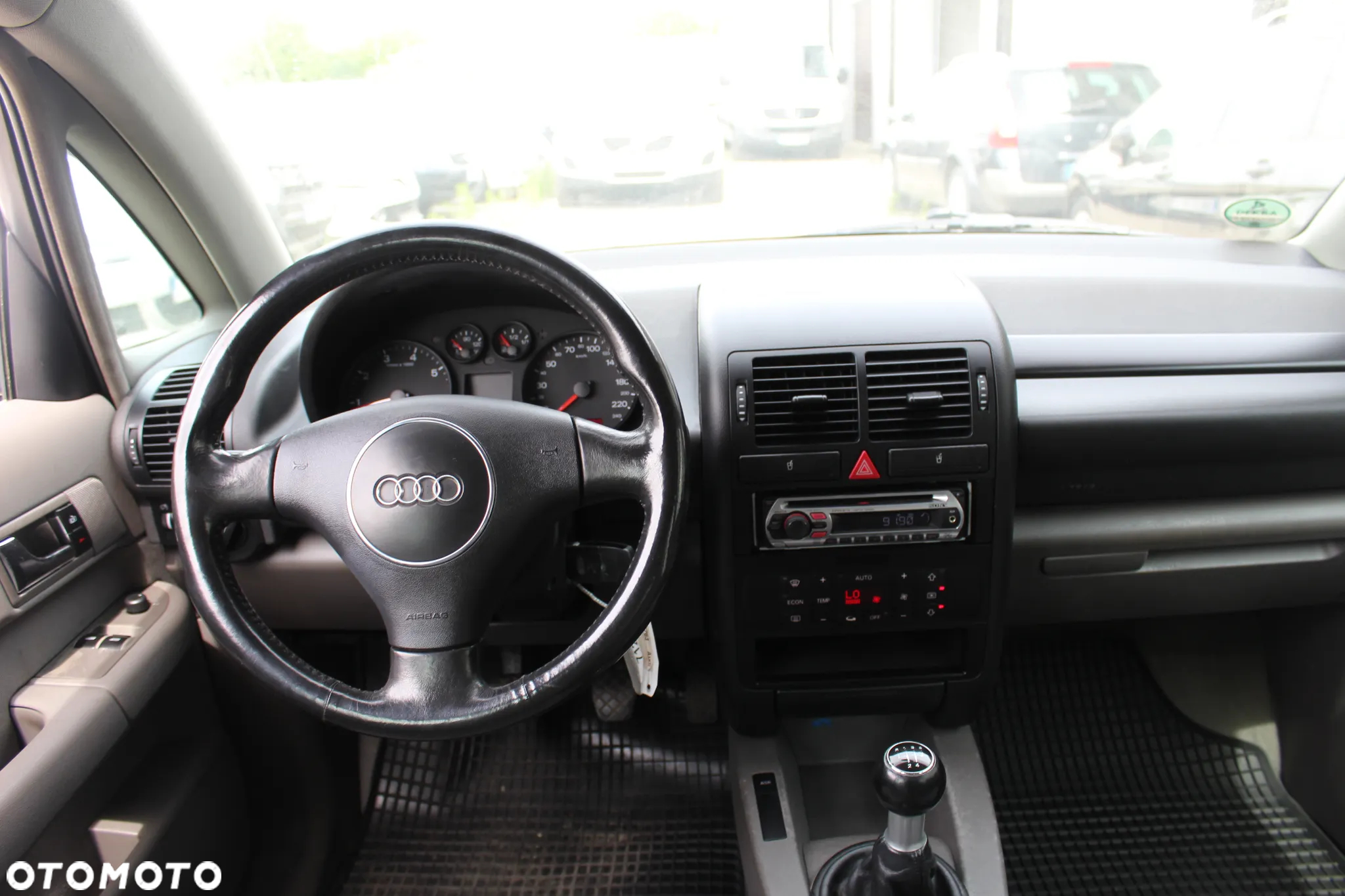 Audi A2 1.4 - 8