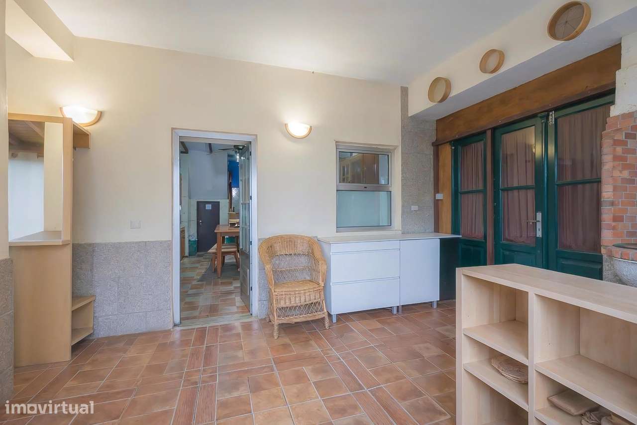 Moradia T8 na Póvoa do Varzim | Oportunidade de Investimento com...-43