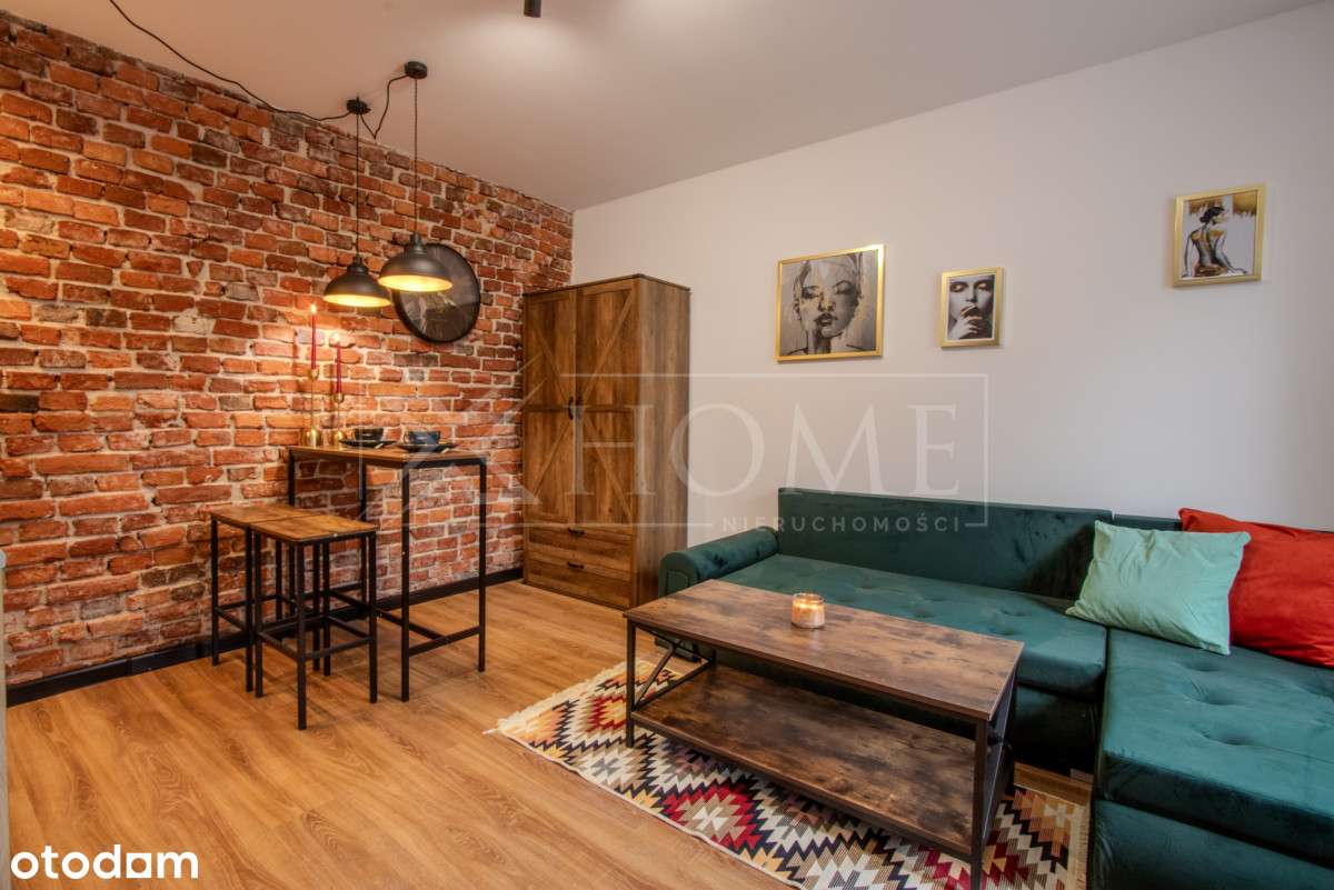 Wyjątkowa kawalerka w stylu loftowym-4