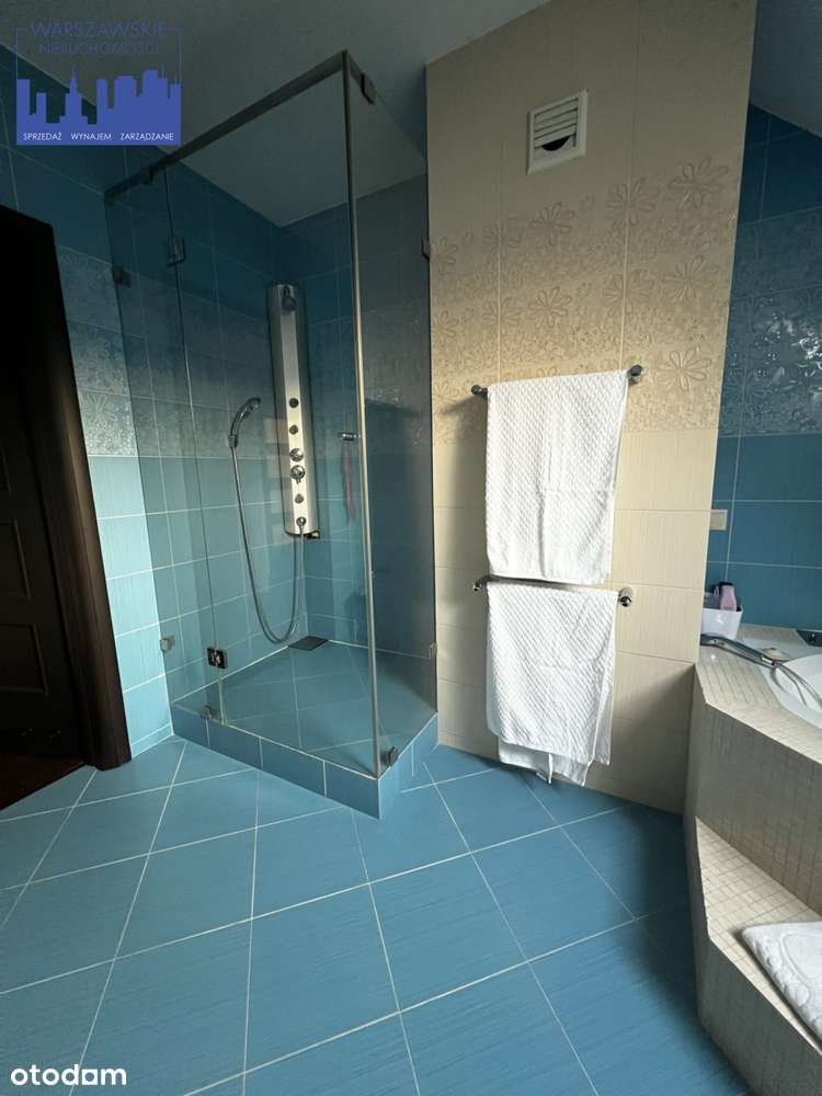 Przestronny, wolnostojący w malowniczym Okuniewie-11