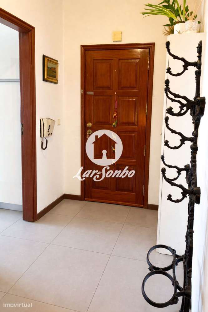 Apartamento T3 na Póvoa de Varzim com vista mar-19