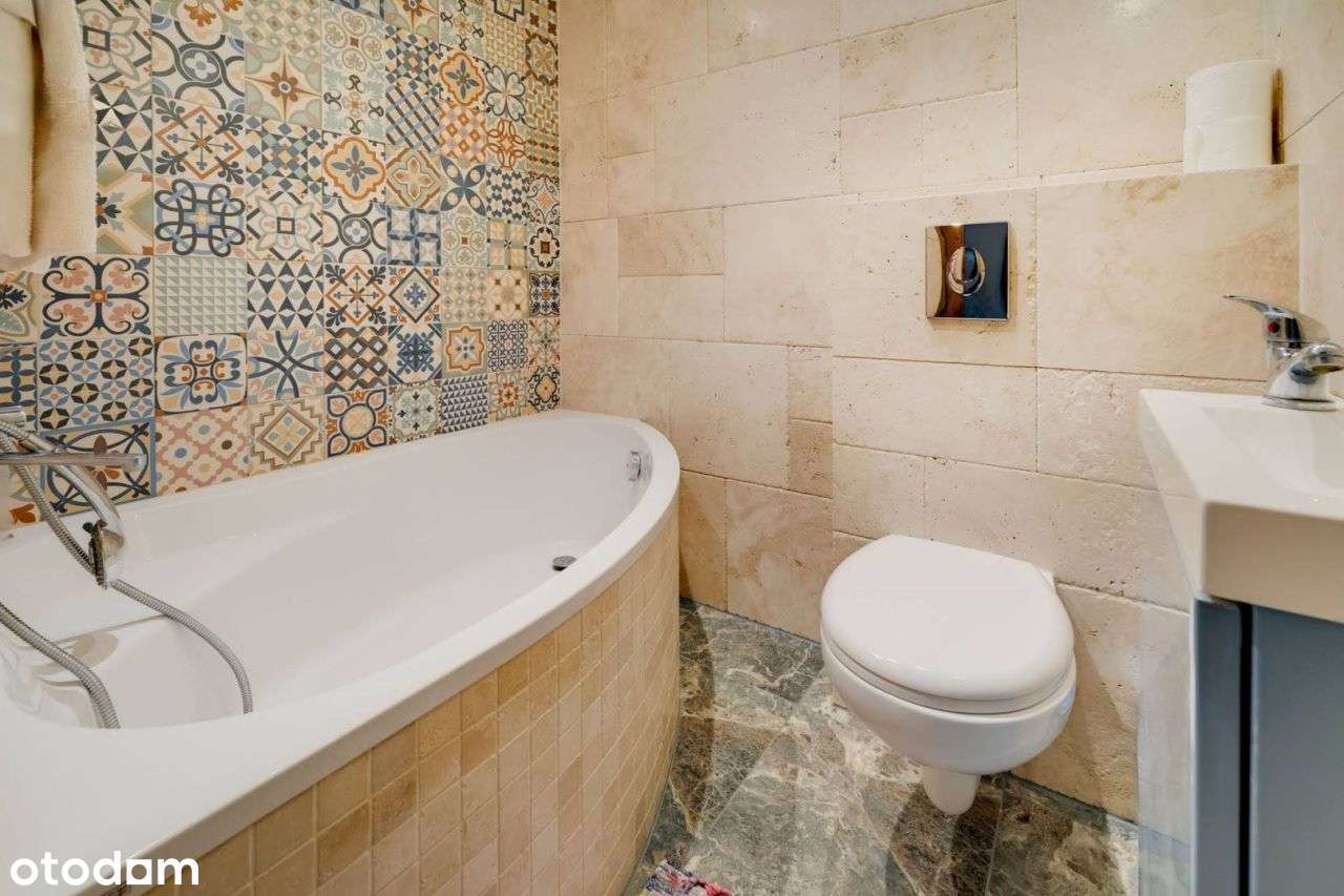 Przestronny dom z ogrodem i garażem!-13