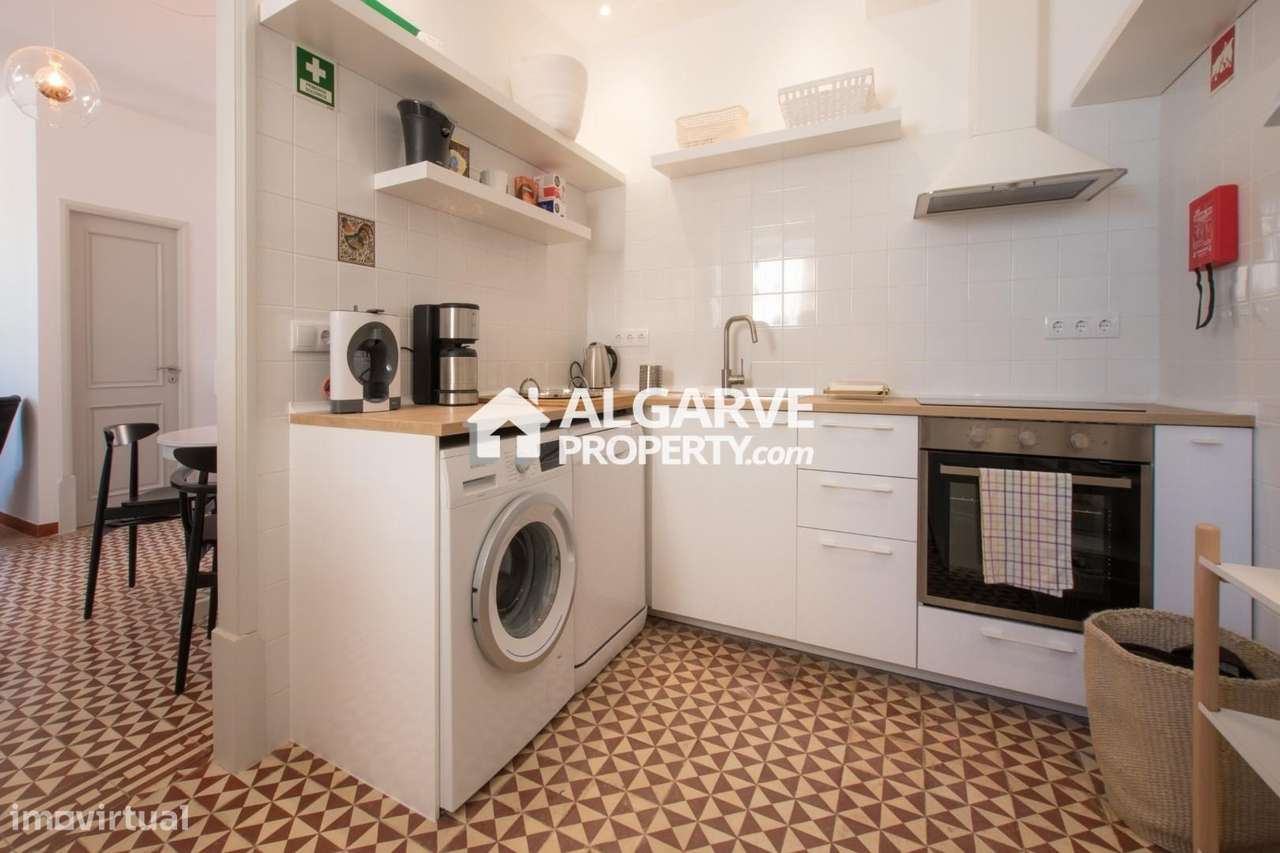 Moradia tradicional V4 totalmente remodelada com vista mar perto de Bo - Grande imagem: 2/27