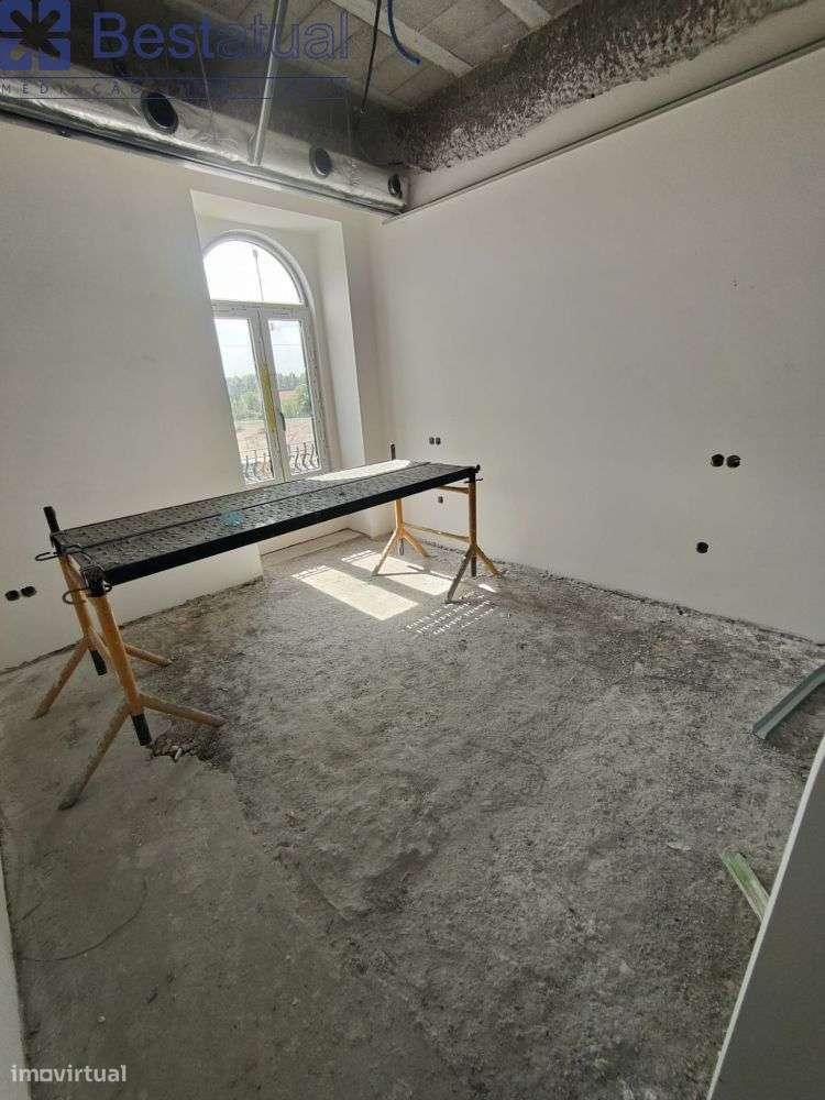 Moradias Bifamiliar - Acab. de Qualidade - Avidos-40