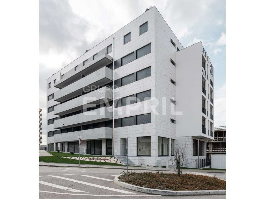 Loja Edificio Encosta Poente - Grande imagem: 2/3