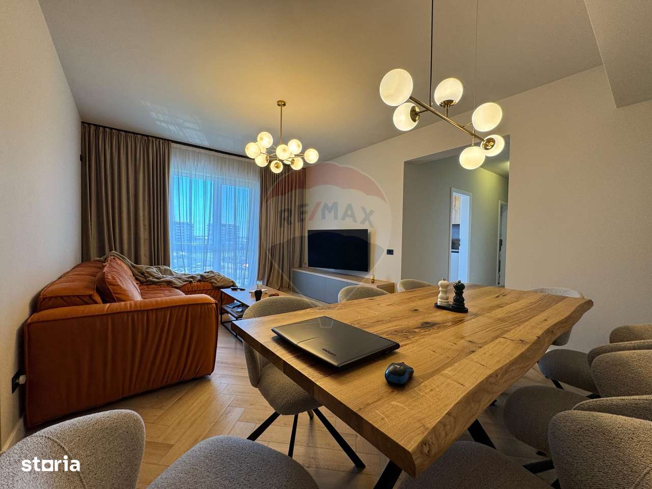 Vanzare apartament 3 camere Dobroesti - Imagine principală: 1/8