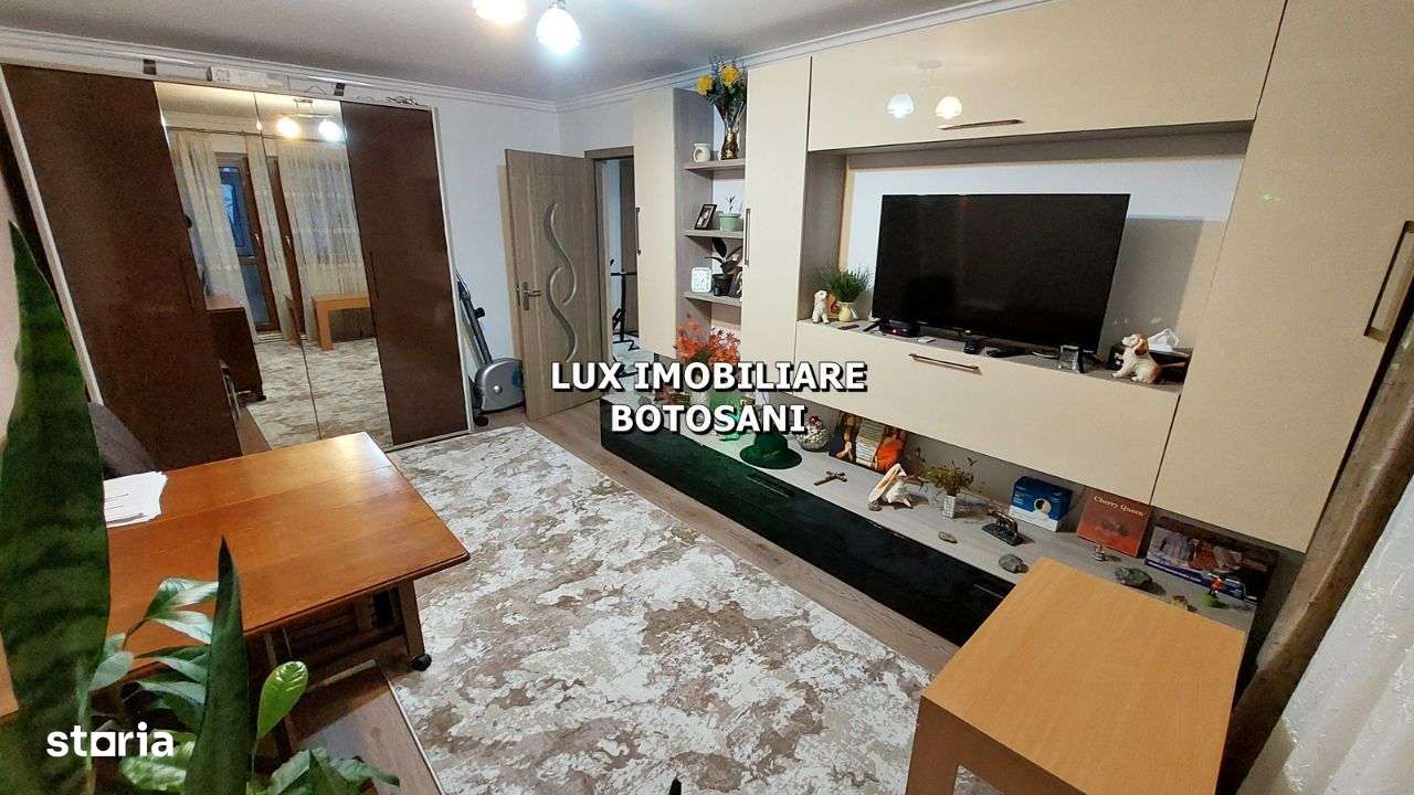 Apartament 3 camere, zona Carrefour - Imagine principală: 2/7