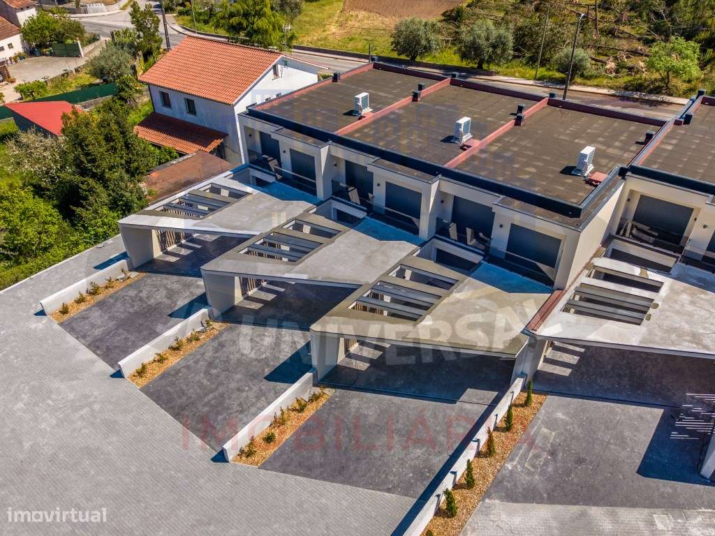 Vende-se Moradia T3 Exclusiva , Garagem, Jardim e Acabamentos de Luxo-45