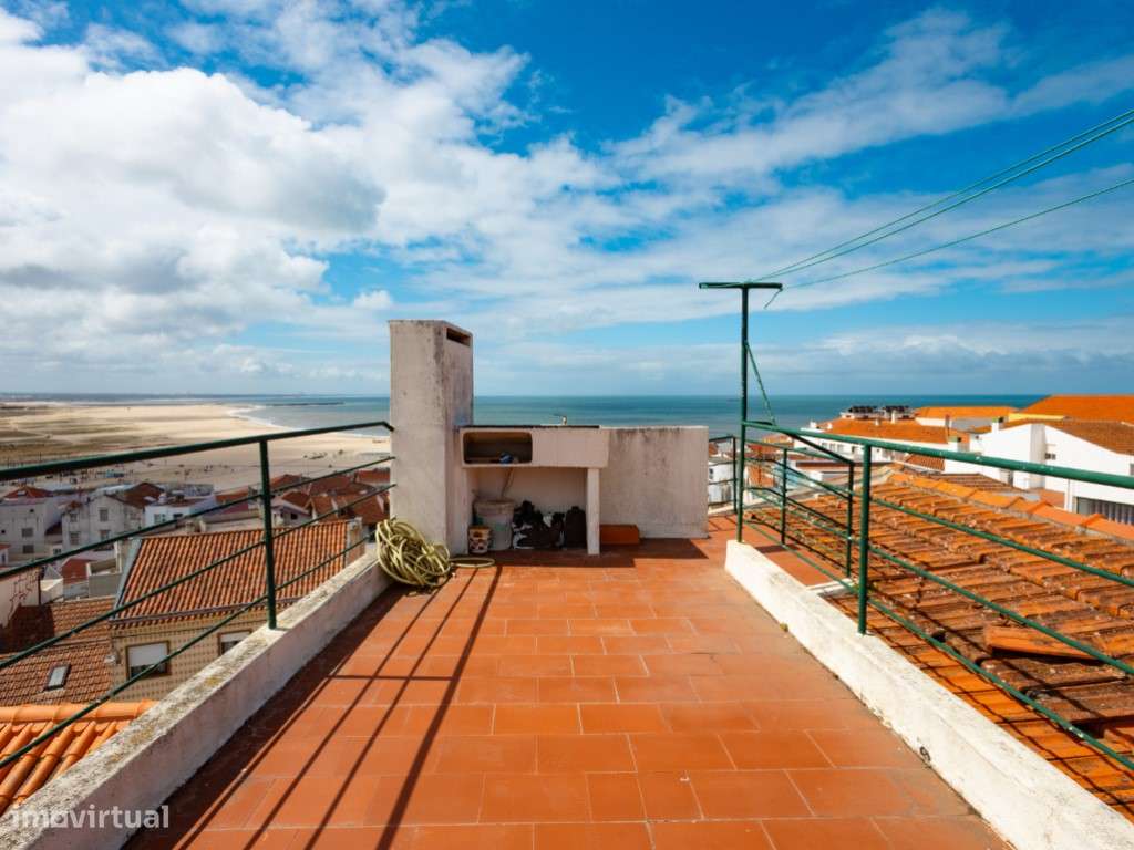 Moradia T2+2 em Buarcos - Vistas Maravilhosas sobre o Mar e a Cidade.-20