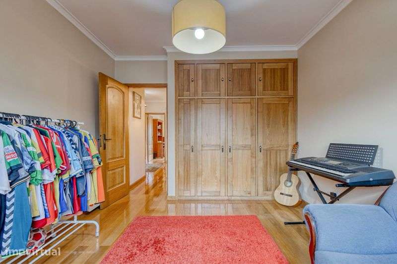 Moradia T4 - Valongo (Porto) - Grande imagem: 4/8