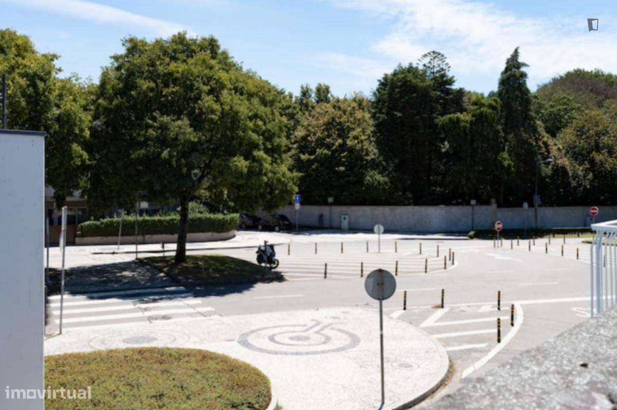 Apartamento com 1 quartos - localizado em Lordelo do Ouro Porto - Grande imagem: 3/7