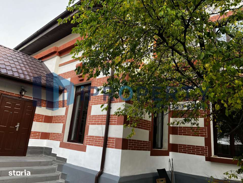 Comercial-Birouri | Piata Victoriei | 250 mpu | 18 Camere | Curte prop - Imagine principală: 2/19