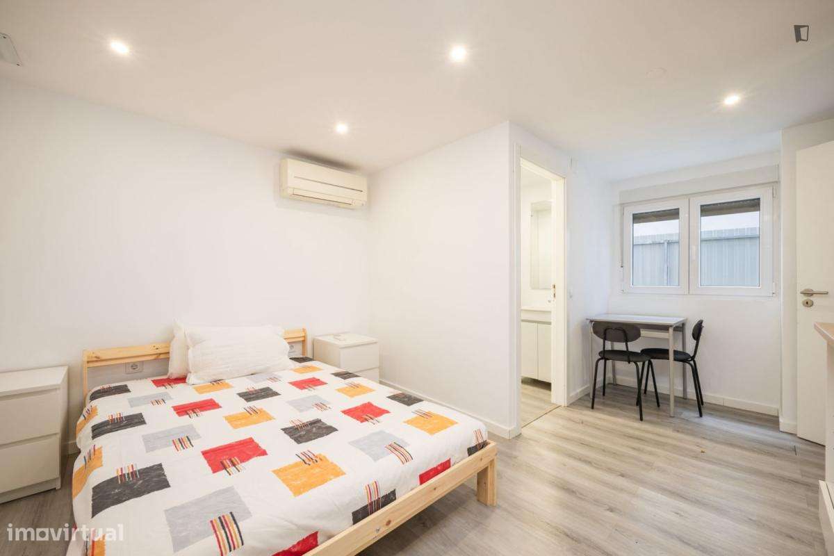 Estúdio - localizado em São Jerónimo Coimbra - Grande imagem: 2/6