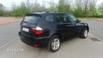 BMW X3 2.0d - 8