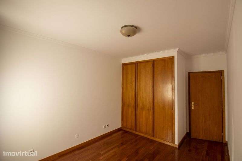 Arrenda-se maravilhoso T1 - Grande imagem: 5/12