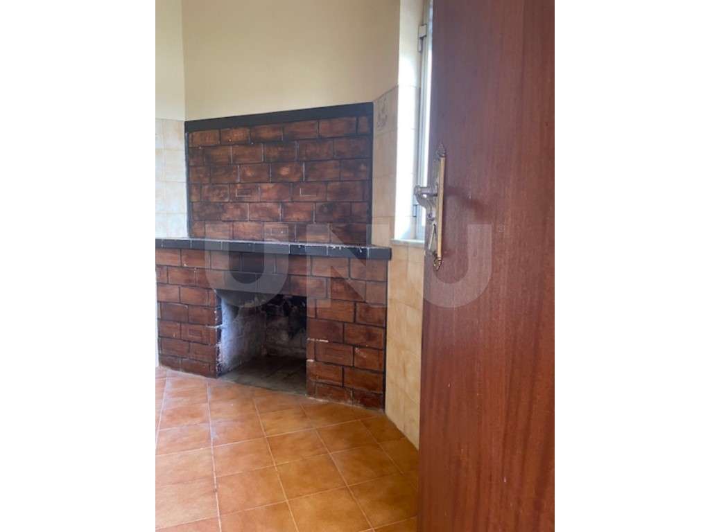 Moradia Espaçosa com Terreno e Potencial de Investimento - Atalaia,...-3