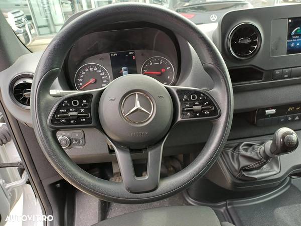 Mercedes-Benz Sprinter - 9