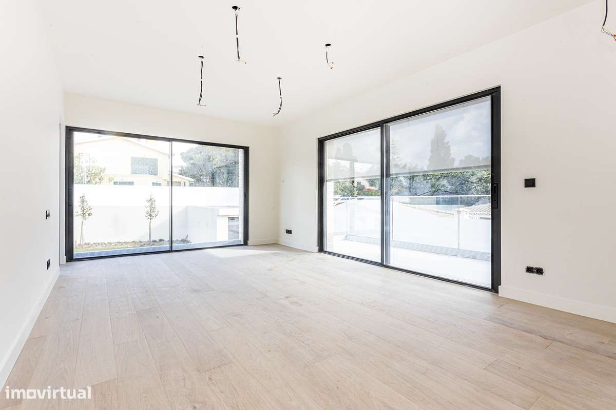 A estrear Villa T4 em Birre, Cascais-20