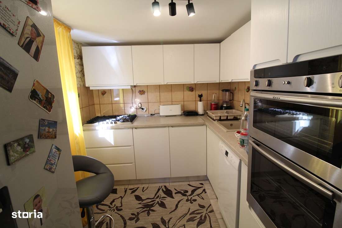 Vând casă Parter+Mansardă în Boș, la 8km de Hunedoara, teren 183mp-10