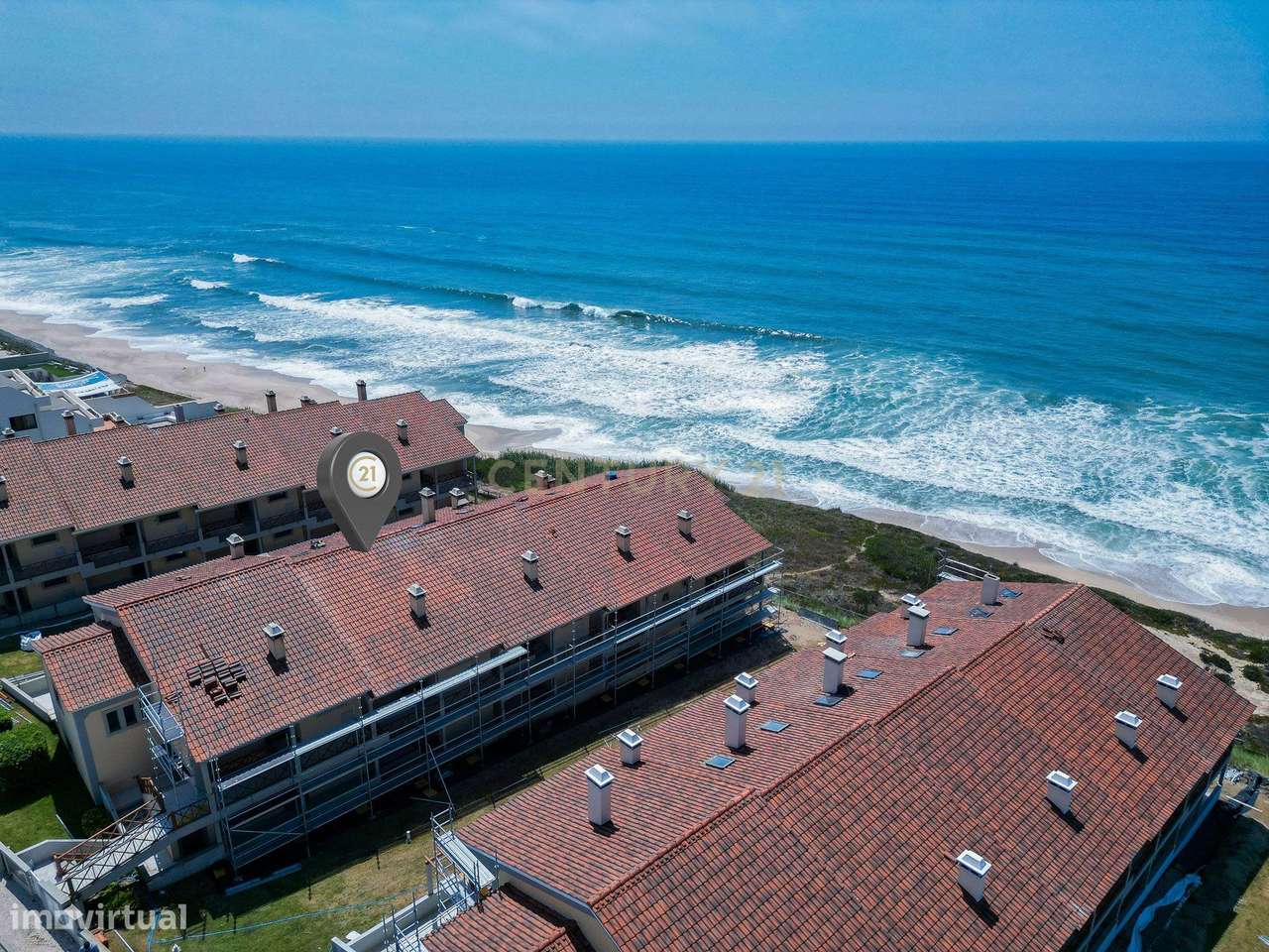 Apartamento T2 Duplex com Vista Mar e Garagem Privada – Pedra do Ouro,