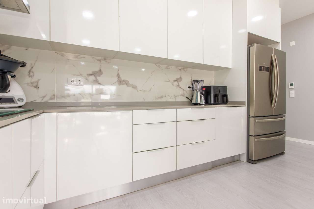 Moradia Térrea de Luxo com Piscina - Qtª Marquesa - Palmela-10