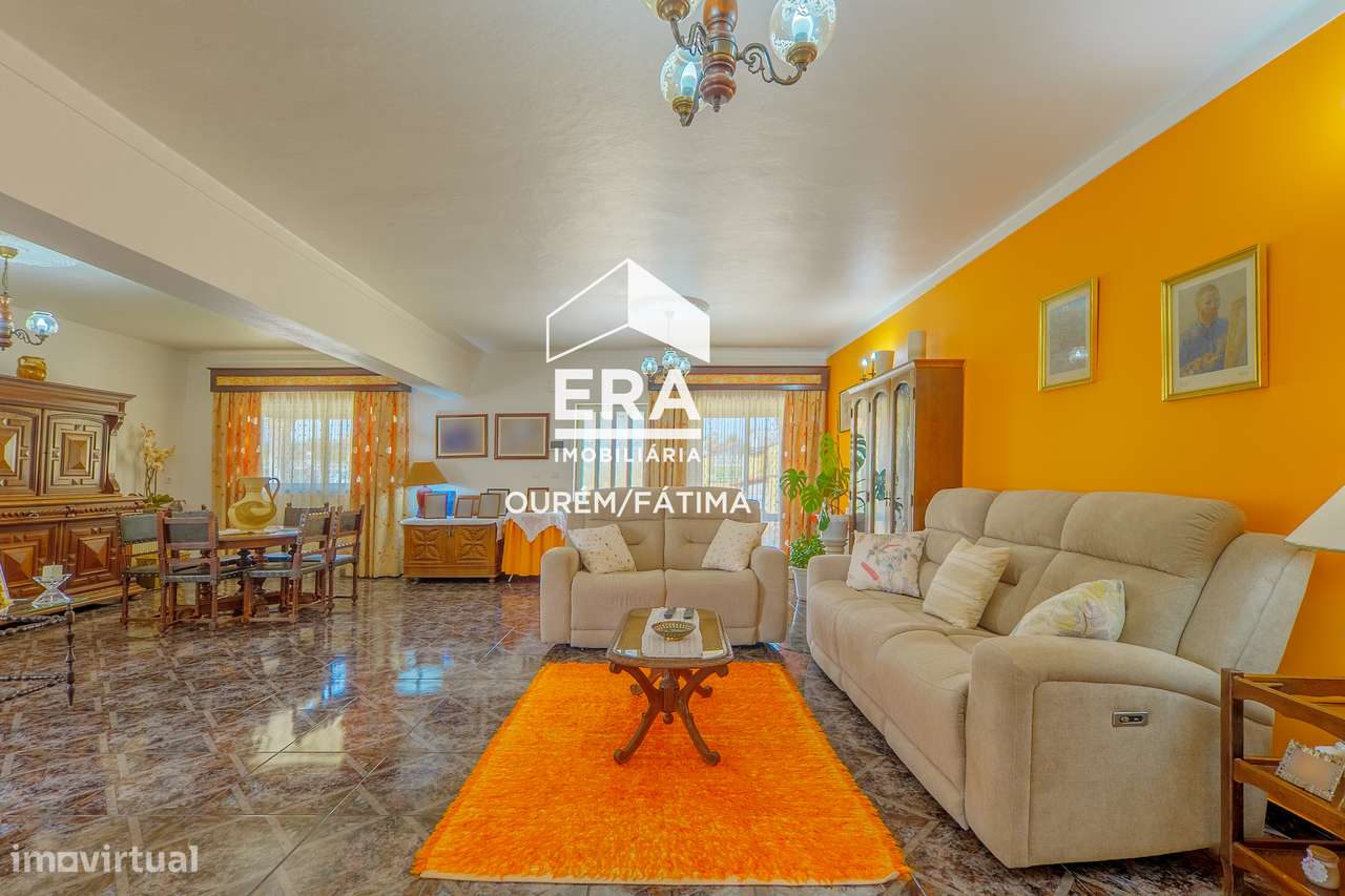 Moradia T5, Rio de Couros, Ourém-8