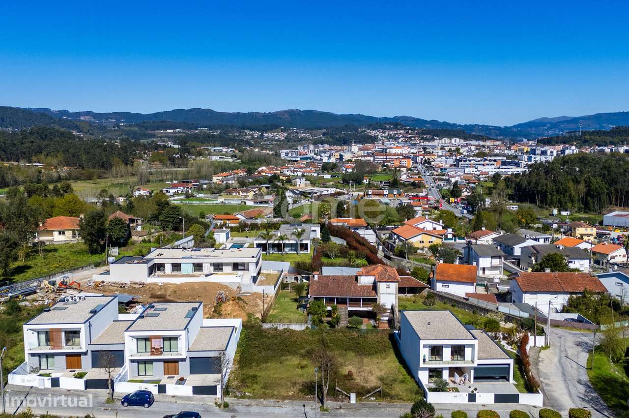 Moradia T3 Nova – Vila Verde, Braga - Grande imagem: 4/25