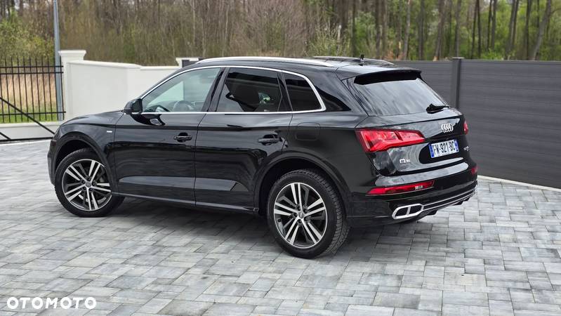 Audi Q5 55 TFSI e Quattro S tronic - 2