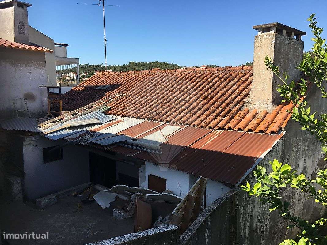 Moradia T2 para venda - Grande imagem: 2/3