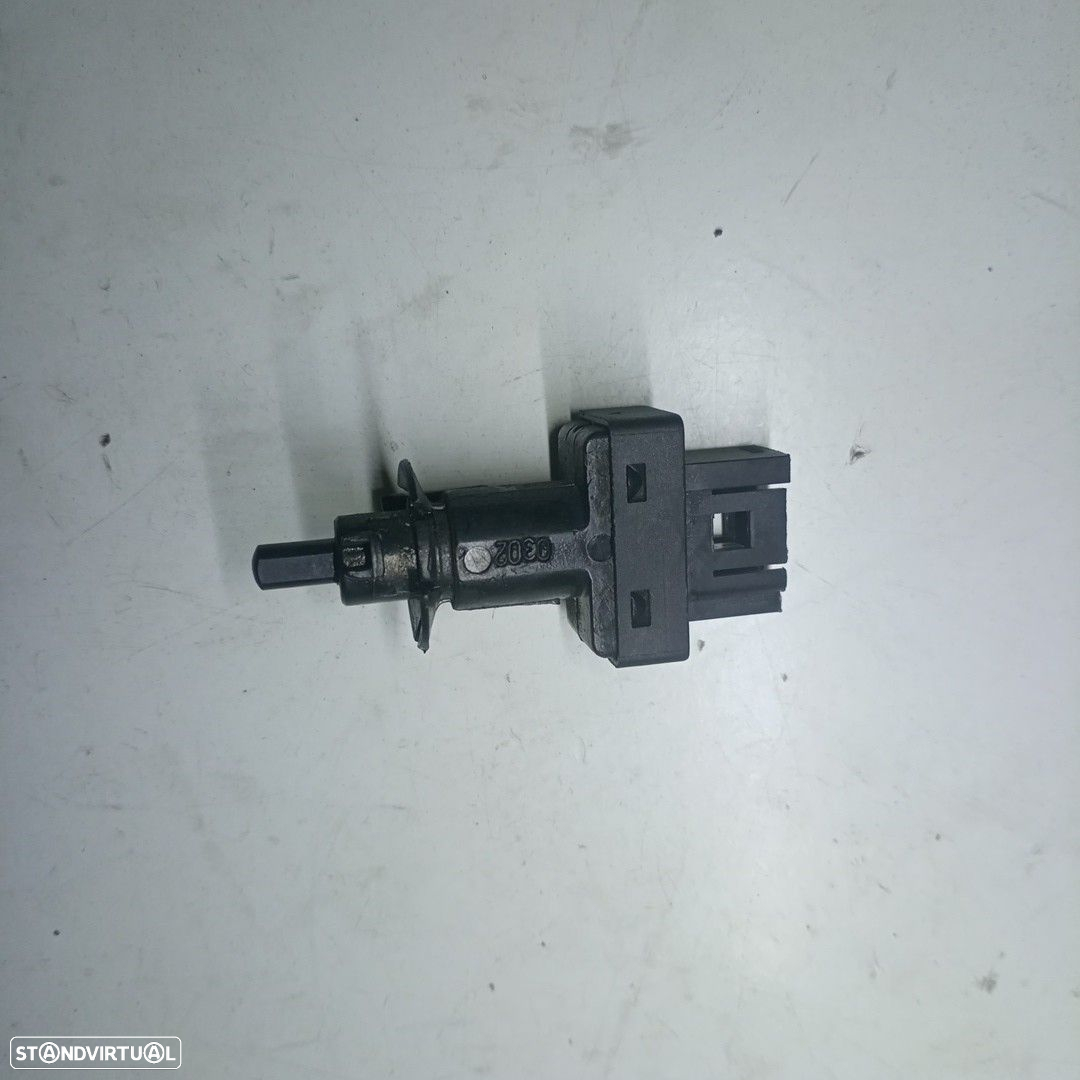 Sensor Do Pedal De Embraiagem Mercedes-Benz E-Class (W211) - 4