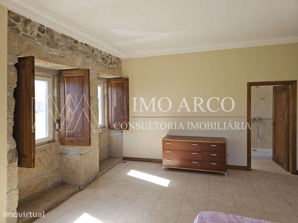 Vila Nune, CRUJEIRA-7