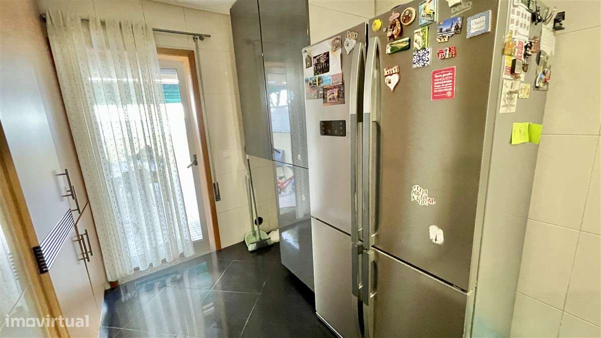 Andar de Moradia T2-Aver-o-Mar-Terraço-garagem fechada-8