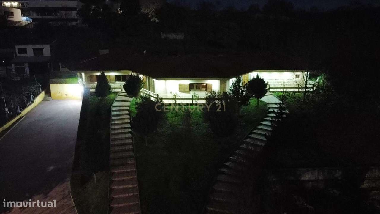 Suberba Moradia em São Pedro de Sarracenos - 5 min do CENTRO de Bragan - Grande imagem: 4/42