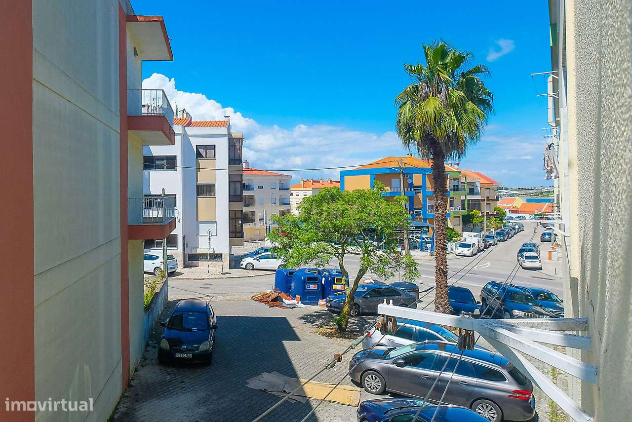 Apartamento T3 em Amora, Seixal - Vista para o Rio-25