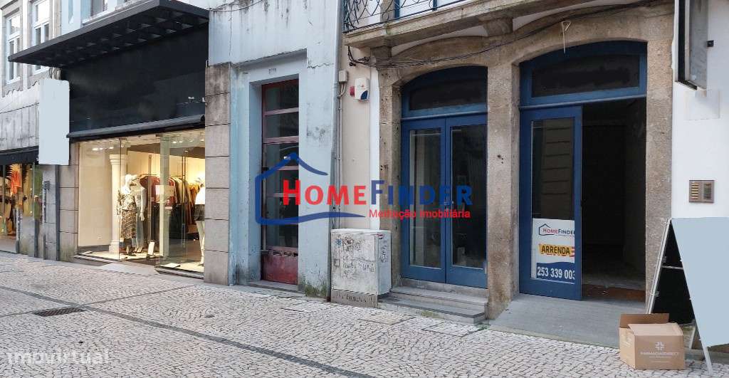 Loja Comercial no Centro Histórico de Braga - Grande imagem: 4/43