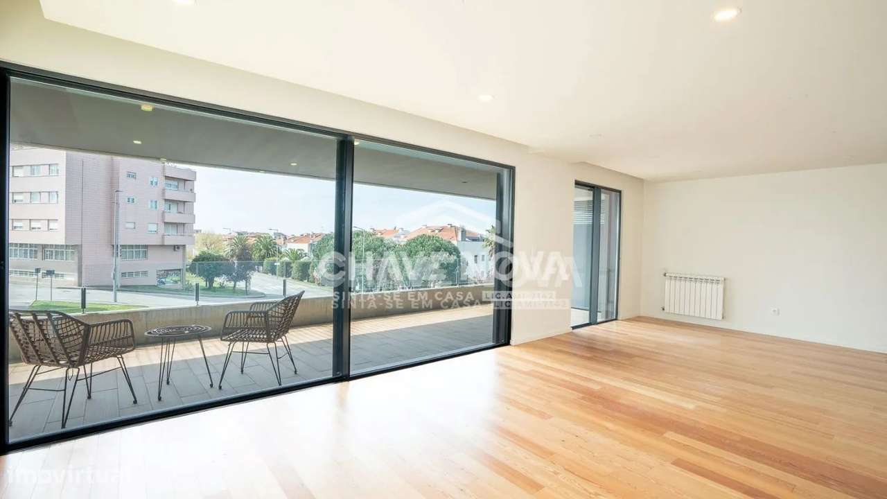 T2 Como Novo no Empreendimento Plaza Dom Henrique I SD/CO - Grande imagem: 5/11