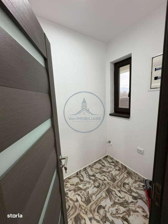 Casa de vanzare – 143 mp, teren 700 mp Zona Aerodrom - Imagine principală: 2/13