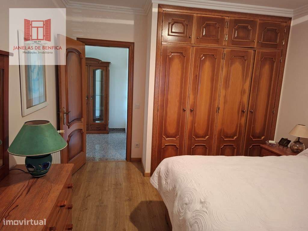 Vivenda V3 em condomínio fechado - Cambelas-22