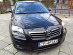 Toyota Avensis 2.0 D-4D Premium - 10