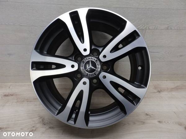 Felgi Mercedes-Benz B-klasa A246 6.5Jx16H2 Et49 5x112 - 5