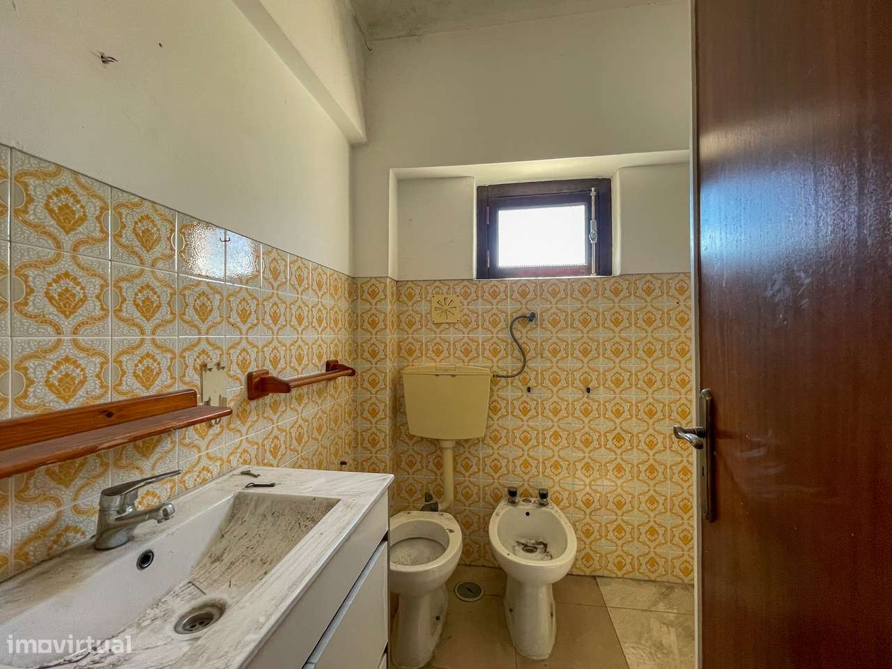 Prédio - 8 T2 + Sótão - Póvoa de Santa Iria-32