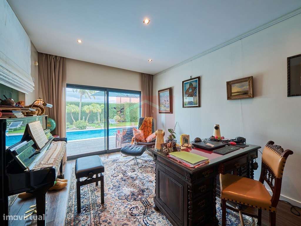 Moradia T4 de Luxo com piscina inserida no condominio privado em Sã...-24