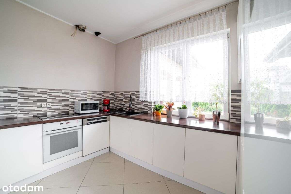 Duży i wyjątkowy dom w Bolszewie 322 m2-18
