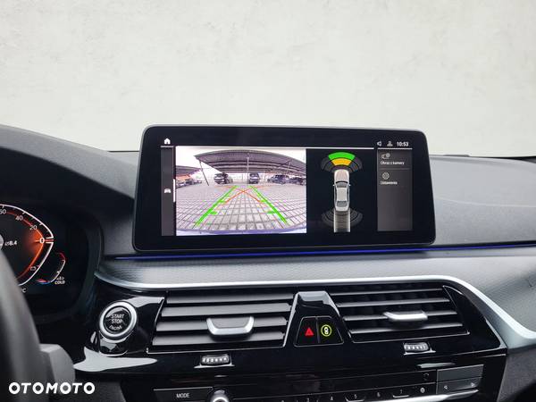 BMW Seria 5 520i mHEV M Sport sport - 9